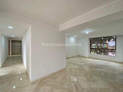 Apartamento de 3 alcobas en arriendo en Transversal Inferior, Medellín, 210 m² · foto 5 de 20