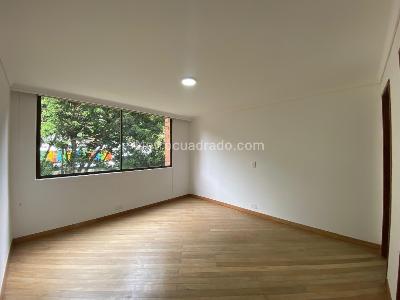 Apartamento de 3 alcobas en arriendo en Transversal Inferior, Medellín, 210 m² · foto 17 de 20