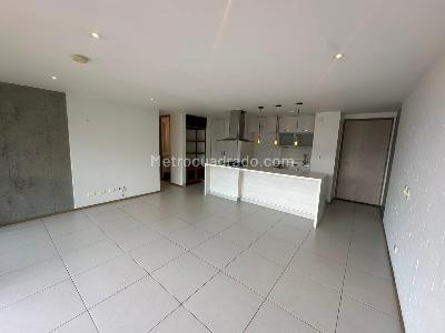 Apartamento en arriendo en El Esmeraldal, Envigado · foto 7 de 15