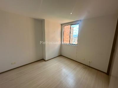 Apartamento en arriendo en El Esmeraldal, Envigado · foto 9 de 15