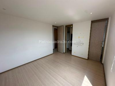 Apartamento en arriendo en El Esmeraldal, Envigado · foto 12 de 15