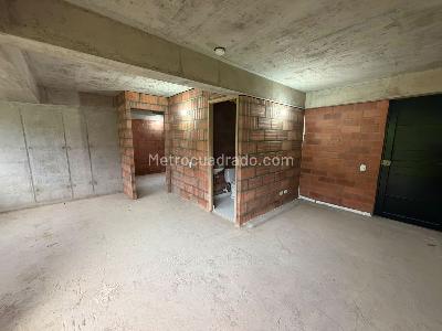 Apartamento en venta en Robledo, Medellín · foto 3 de 10