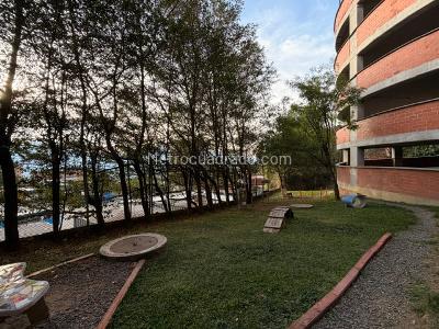 Apartamento en venta en Loma De Las Brujas, Envigado · foto 5 de 20