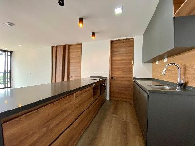 Apartamento de 2 alcobas en arriendo en Las Palmas M, Medellín, 111 m² · foto 2 de 16