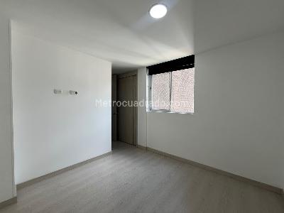 Apartamento de 3 alcobas en arriendo en Calle Larga, Sabaneta, 65 m² · foto 6 de 19
