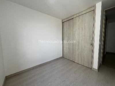 Apartamento de 3 alcobas en arriendo en Calle Larga, Sabaneta, 65 m² · foto 8 de 19