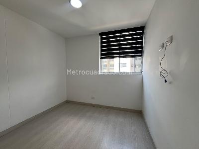 Apartamento de 3 alcobas en arriendo en Calle Larga, Sabaneta, 65 m² · foto 9 de 19