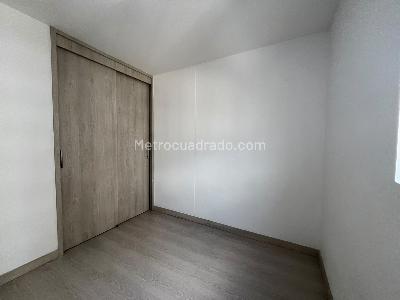 Apartamento de 3 alcobas en arriendo en Calle Larga, Sabaneta, 65 m² · foto 10 de 19