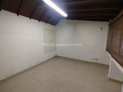 Apartamento de 1 alcoba en arriendo en El Nogal- Los Almendros, Medellín, 55 m² · foto 7 de 11