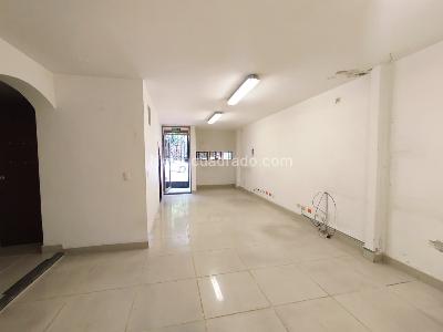Casa de 5 alcobas en arriendo en El Nogal- Los Almendros, Medellín, 225 m² · foto 10 de 20