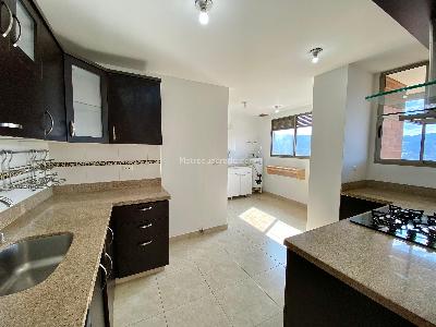 Apartamento en arriendo en El Tesoro, Medellín · foto 6 de 20