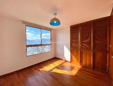 Apartamento en arriendo en El Tesoro, Medellín · foto 18 de 20