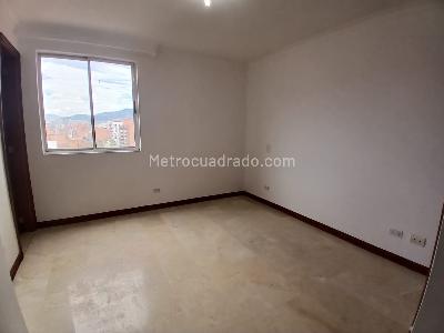 Apartamento de 4 alcobas en arriendo en Laureles, Medellín, 180 m² · foto 6 de 20