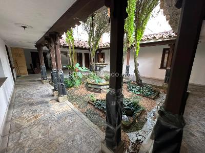 Casa de 5 alcobas en arriendo en Zuñiga, Envigado, 400 m² · foto 11 de 12