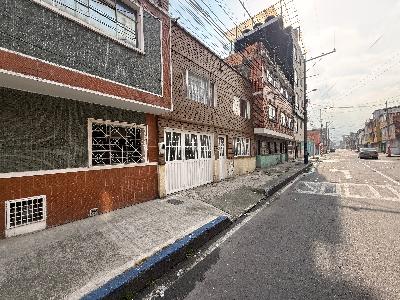 Casa de 5 alcobas en venta en Simon Bolivar, Bogotá, 400 m² · foto 3 de 20