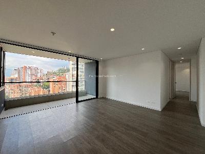 Apartamento en venta en Lalinde, Medellín · foto 3 de 19