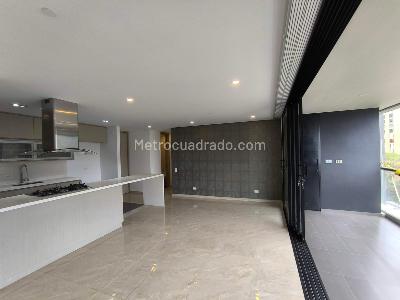 Apartamento de 2 alcobas en venta en Las Palmas M, Medellín, 102 m² · foto 4 de 20