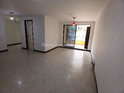 Apartamento de 3 alcobas en arriendo en Conquistadores, Medellín, 90 m² · foto 2 de 18