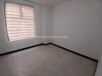Apartamento de 3 alcobas en arriendo en Conquistadores, Medellín, 90 m² · foto 11 de 18