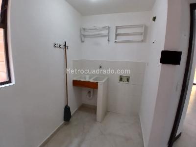 Apartamento de 3 alcobas en arriendo en Conquistadores, Medellín, 90 m² · foto 18 de 18