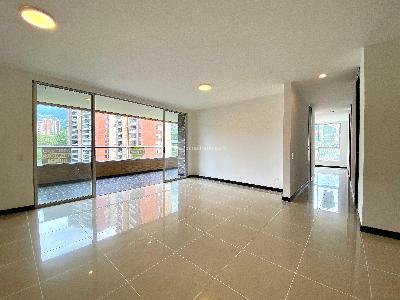 Apartamento de 3 alcobas en arriendo en Las Santas, Medellín, 145 m² · foto 3 de 20