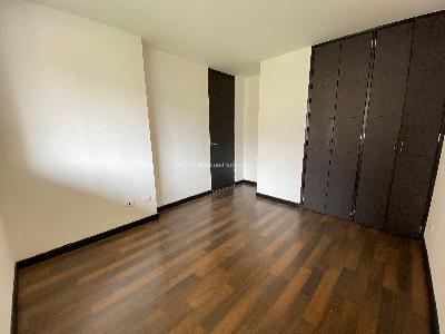 Apartamento de 3 alcobas en arriendo en Las Santas, Medellín, 145 m² · foto 18 de 20