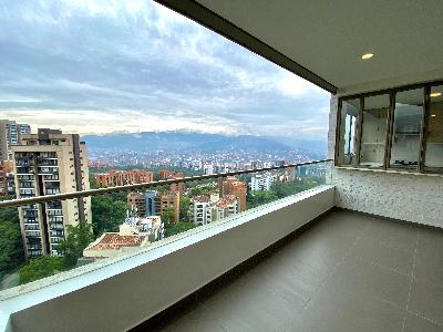 Apartamento en arriendo en Los Balsos, Medellín · foto 6 de 17