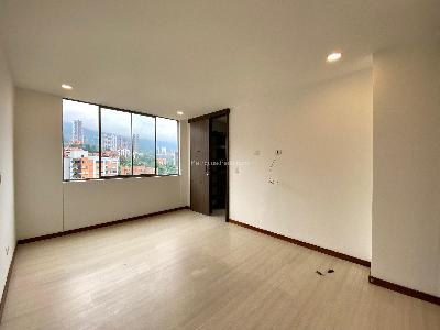 Apartamento en arriendo en Los Balsos, Medellín · foto 9 de 17