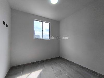 Apartamento de 3 alcobas en venta en Niquia, Bello, 54 m² · foto 13 de 20