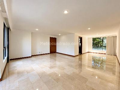 Apartamento de 3 alcobas en arriendo en La Frontera M, Medellín, 145 m² · foto 1 de 20