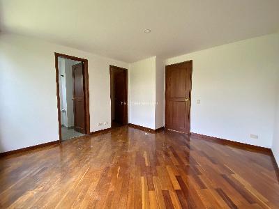 Apartamento de 3 alcobas en arriendo en La Frontera M, Medellín, 145 m² · foto 11 de 20