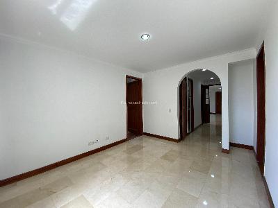 Apartamento de 3 alcobas en arriendo en La Frontera M, Medellín, 145 m² · foto 16 de 20