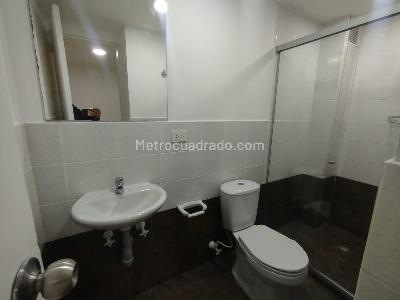 Apartamento de 2 alcobas en arriendo en Centro Med, Medellín, 60 m² · foto 10 de 12