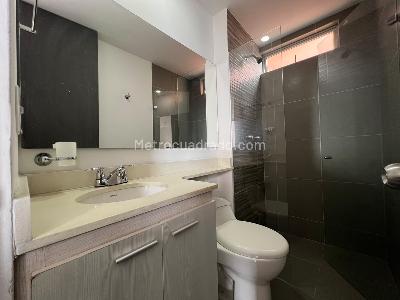 Apartamento de 3 alcobas en arriendo en San German, Medellín, 90 m² · foto 7 de 17