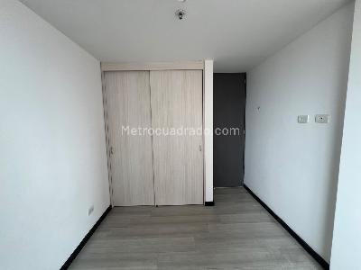 Apartamento de 3 alcobas en arriendo en San German, Medellín, 90 m² · foto 9 de 17