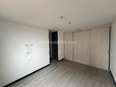 Apartamento de 3 alcobas en arriendo en San German, Medellín, 90 m² · foto 13 de 17