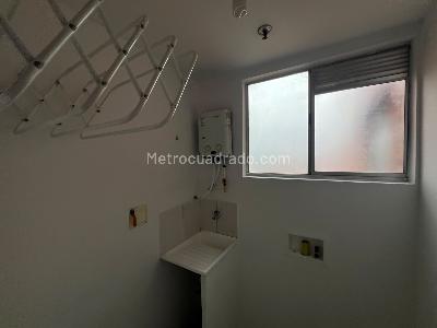 Apartamento de 3 alcobas en arriendo en San German, Medellín, 90 m² · foto 15 de 17