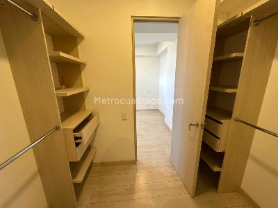 Apartamento de 3 alcobas en arriendo en Las Vegas, Envigado, 85 m² · foto 16 de 18
