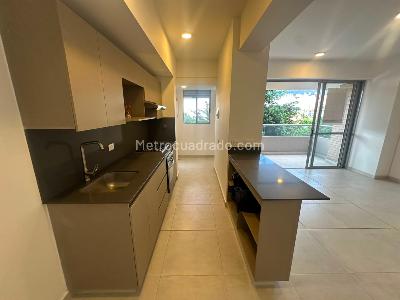 Apartamento de 3 alcobas en arriendo en Las Vegas, Envigado, 85 m² · foto 3 de 18