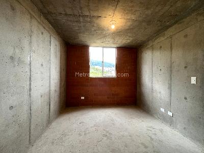 Apartamento en venta en Calasanz Parte Alta, Medellín · foto 10 de 13