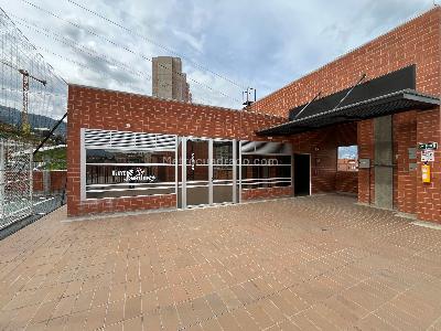 Apartamento en venta en Calasanz Parte Alta, Medellín · foto 3 de 13