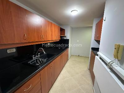 Apartamento de 3 alcobas en arriendo en Zuñiga, Envigado, 113 m² · foto 2 de 19
