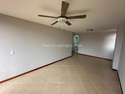 Apartamento de 3 alcobas en arriendo en Zuñiga, Envigado, 113 m² · foto 5 de 19