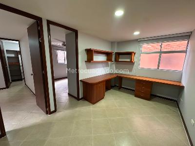 Apartamento de 3 alcobas en arriendo en Zuñiga, Envigado, 113 m² · foto 7 de 19