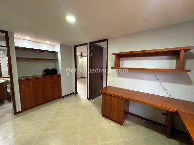 Apartamento de 3 alcobas en arriendo en Zuñiga, Envigado, 113 m² · foto 8 de 19