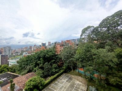 Apartamento en arriendo en El Tesoro, Medellín · foto 7 de 17