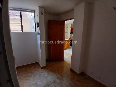 Apartamento en arriendo en La America, Medellín · foto 12 de 12