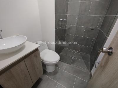 Apartamento de 2 alcobas en arriendo en Calle Larga, Sabaneta, 55 m² · foto 6 de 14