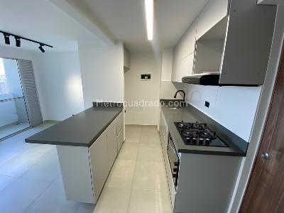 Apartamento de 2 alcobas en arriendo en Maria Auxiliadora, Sabaneta, 52 m² · foto 2 de 17