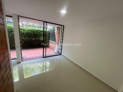 Apartamento de 5 alcobas en arriendo en La Nubia, Medellín, 133 m² · foto 2 de 20